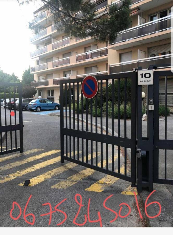 A 2 Pas Du Palais Free Parking Apartment Avignon Ngoại thất bức ảnh